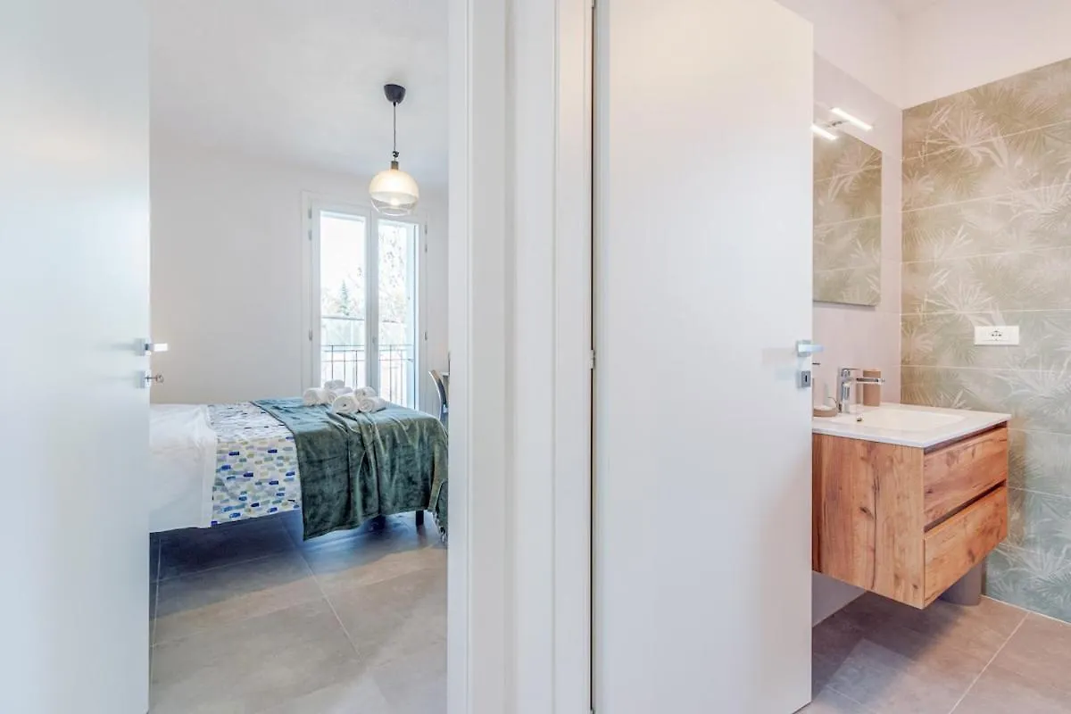 Bellaria Palace - In The Hearth Of Motor Valley Modena Apartment