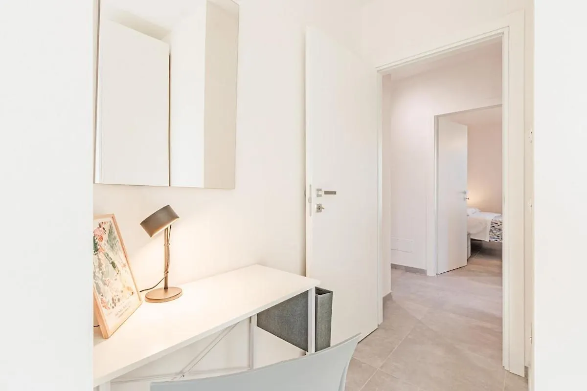 Bellaria Palace - In The Hearth Of Motor Valley Modena Apartment
